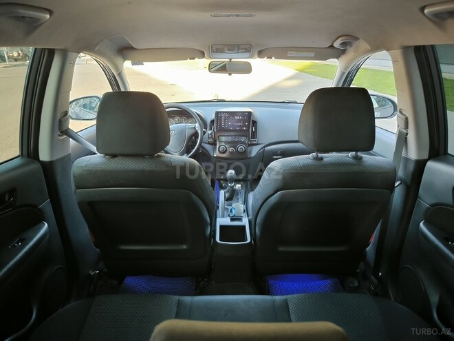Hyundai i30 2011, 242,000 km - 1.6 l - Bakı