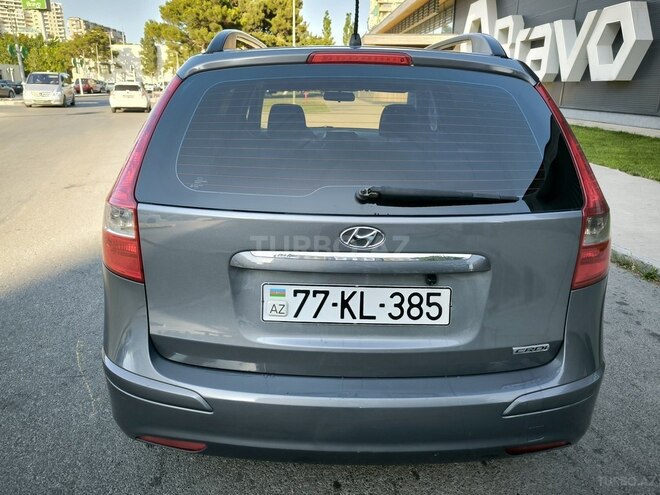 Hyundai i30 2011, 242,000 km - 1.6 l - Bakı