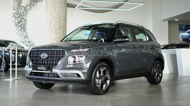 Hyundai Venue-1
