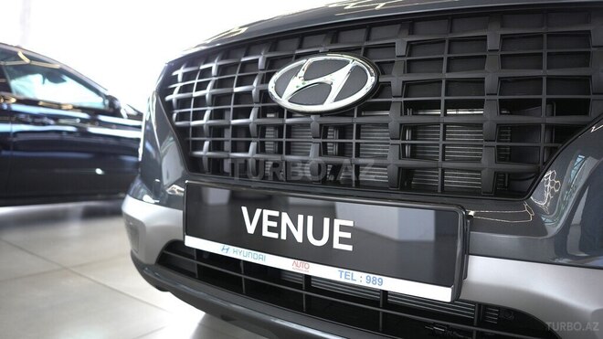 Hyundai Venue-4