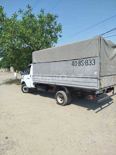 GAZ 330200 2002, 250,000 km - 2.4 l - Quba