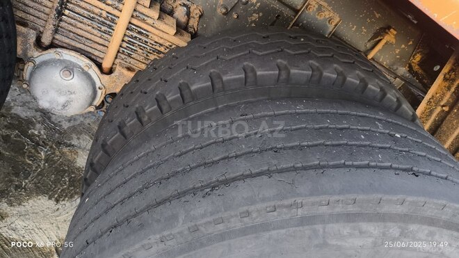 KamAz 6520 1985, 250,000 km - 11.0 l - Salyan