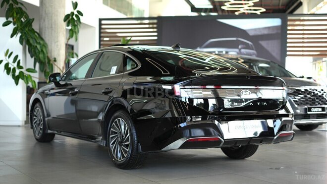 Hyundai Sonata-10
