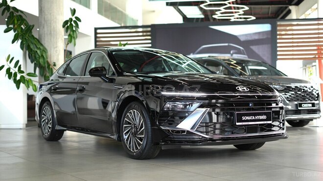 Hyundai Sonata-2