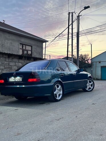 Mercedes C 180 1998, 320,000 km - 1.8 l - Bakı