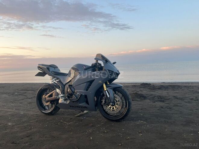 Honda  2017, 18,100 km - 0.6 l - Bakı