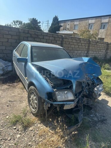 Mercedes C 180 1995, 300,000 km - 1.8 л - Sumqayıt