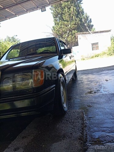 Mercedes E 230 1991, 350,000 km - 2.3 l - Biləsuvar