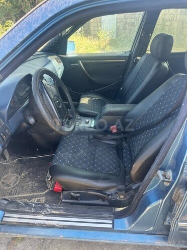 Mercedes C 180 1995, 300,000 km - 1.8 л - Sumqayıt
