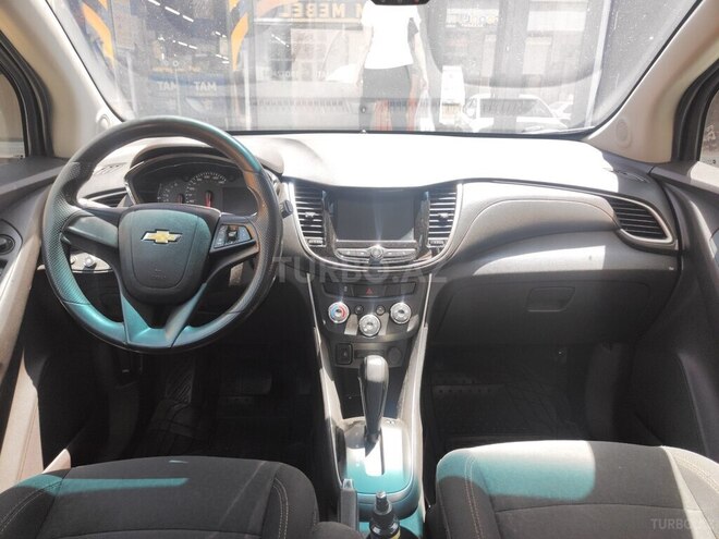 Chevrolet Trax-3