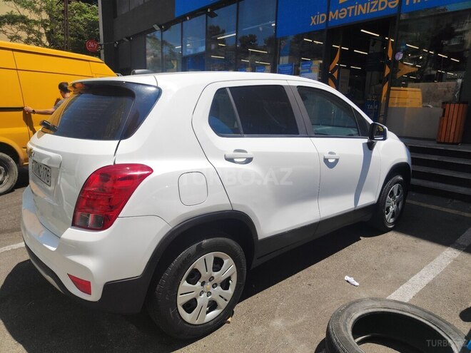 Chevrolet Trax-9
