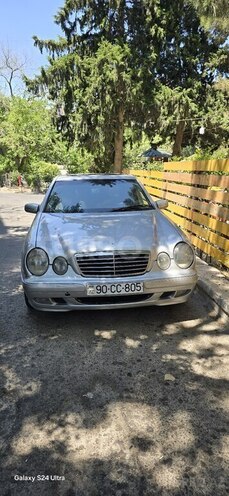 Mercedes E 270 2001, 702,000 km - 2.7 л - Bakı