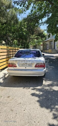 Mercedes E 270 2001, 702,000 km - 2.7 л - Bakı