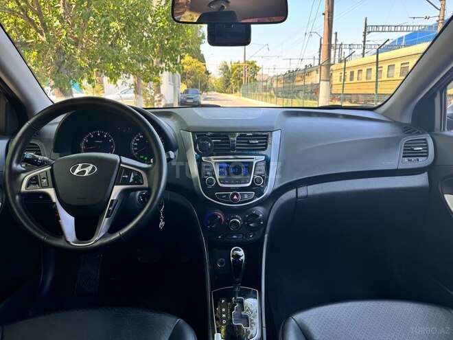 Hyundai Accent 2016, 97,000 km - 1.4 l - Bakı