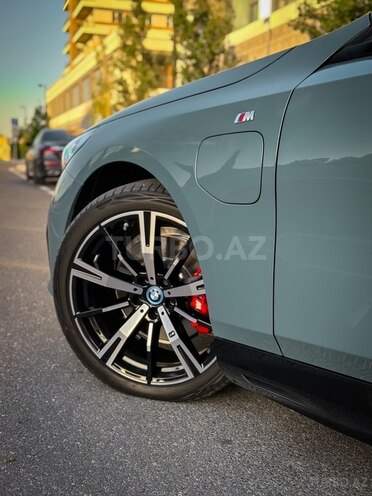 BMW 530e-4