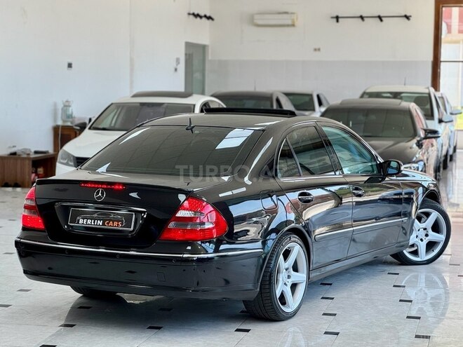Mercedes E 240-9