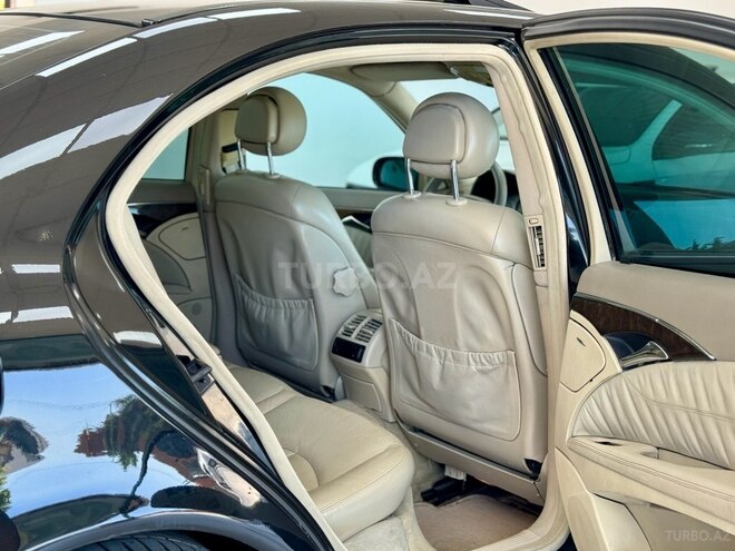 Mercedes E 240-24