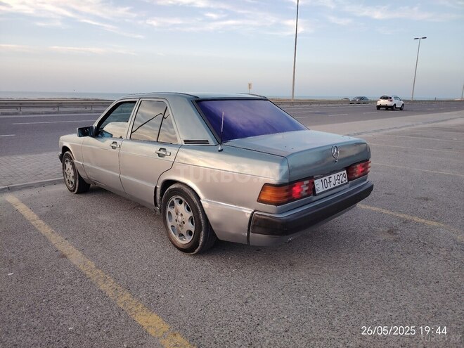 Mercedes 190 1983, 368,557 km - 2.0 л - Bakı