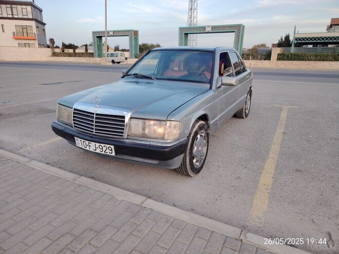 Mercedes 190 1983, 368,557 km - 2.0 л - Bakı