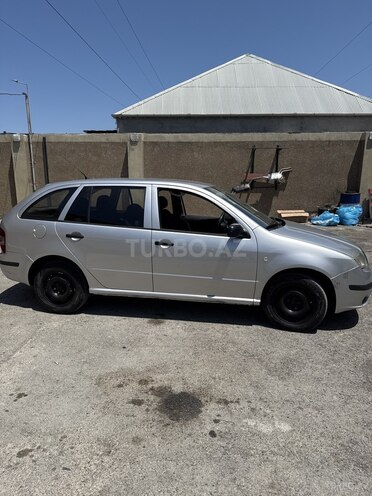 Skoda Fabia 2006, 385,000 km - 1.4 l - Bakı