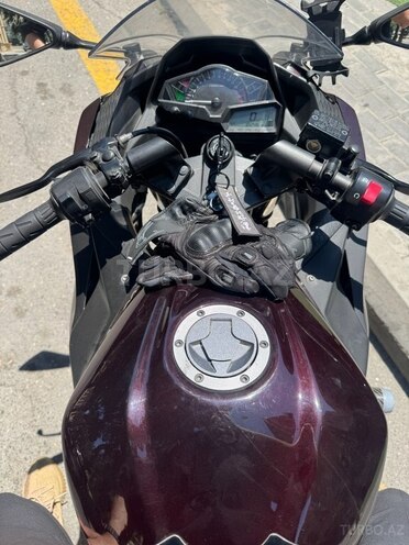 Kawasaki  2014, 10,000 km - 0.3 l - Bakı
