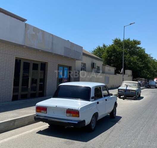 LADA (VAZ) 2107 2010, 84,000 km - 1.6 l - Bakı