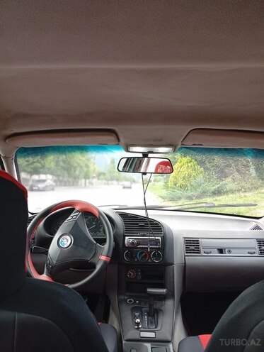 BMW 320 1993, 350,000 km - 2.0 l - Qəbələ