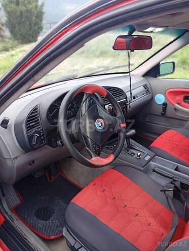 BMW 320 1993, 350,000 km - 2.0 l - Qəbələ