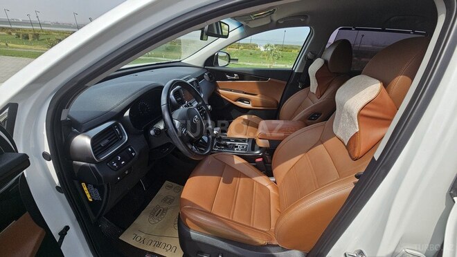 Kia Sorento-9