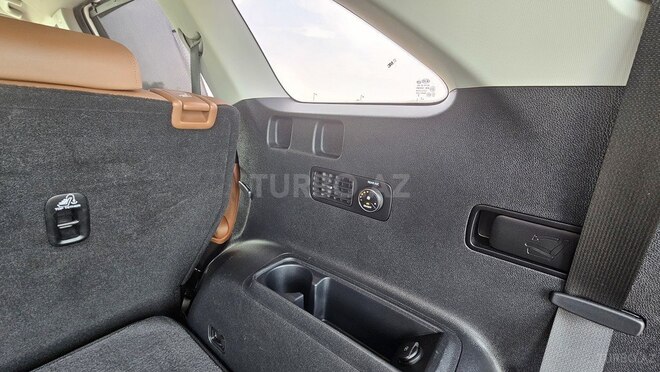 Kia Sorento-14