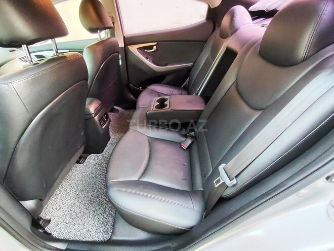 Hyundai Avante 2014, 202,351 km - 1.6 л - Bakı