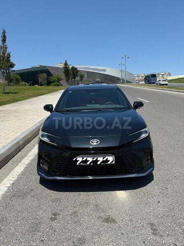 Toyota Camry-1