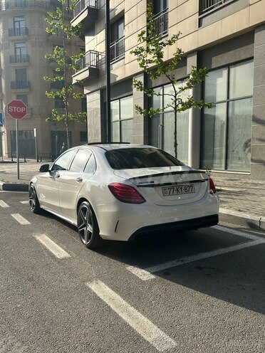 Mercedes C 220 d 2017, 121,000 km - 2.2 l - Bakı
