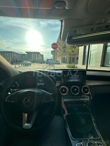 Mercedes C 220 d 2017, 121,000 km - 2.2 l - Bakı