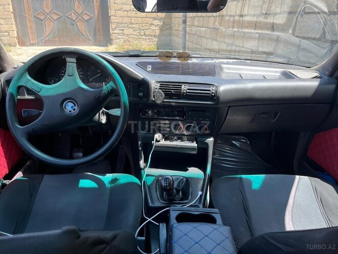 BMW 525 1991, 470,000 km - 2.5 l - Sumqayıt