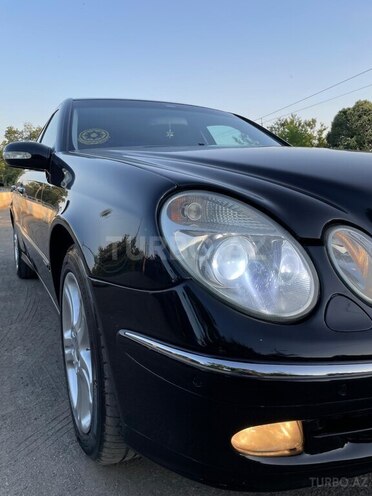 Mercedes E 270 2003, 391,000 km - 2.7 л - Astara