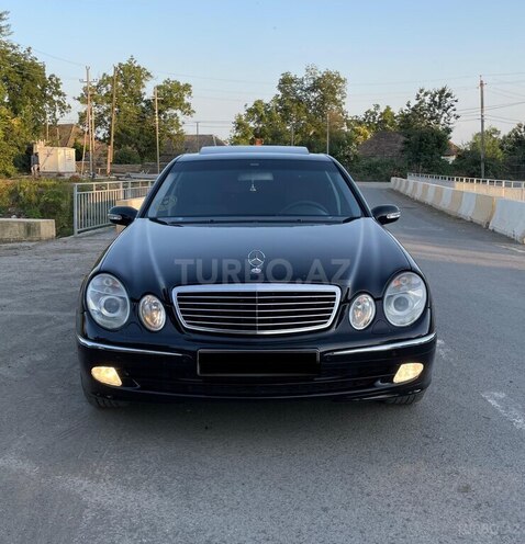 Mercedes E 270 2003, 391,000 km - 2.7 л - Astara