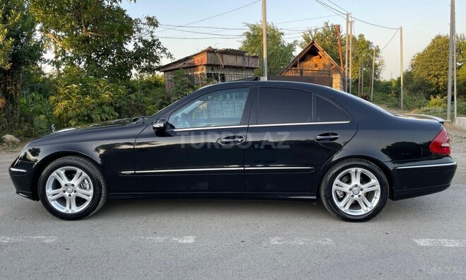 Mercedes E 270 2003, 391,000 km - 2.7 л - Astara