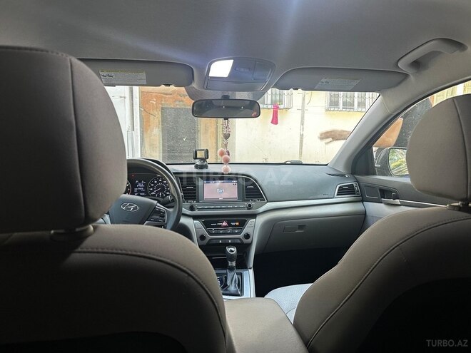 Hyundai Elantra 2017, 121,023 km - 2.0 л - Bakı