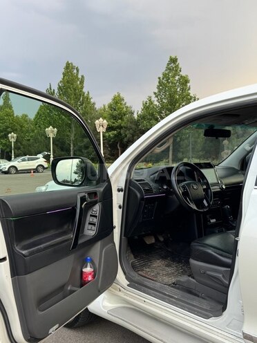 Toyota Land Cruiser Prado 2013, 98,500 km - 2.7 l - Gəncə