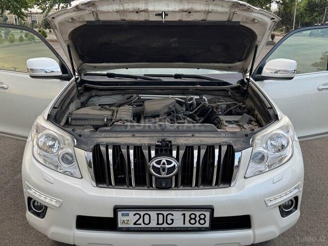 Toyota Land Cruiser Prado 2013, 98,500 km - 2.7 l - Gəncə