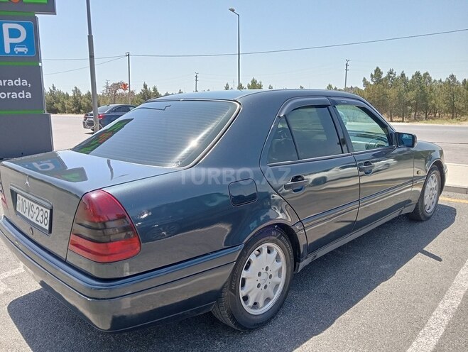 Mercedes C 230 1997, 404,000 km - 2.3 l - Bakı