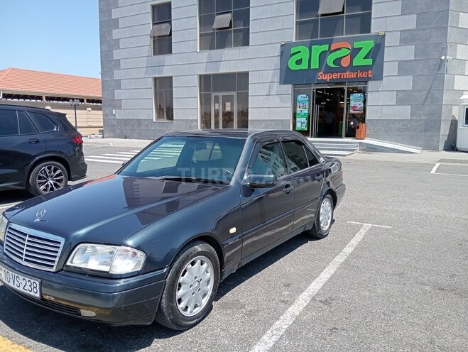 Mercedes C 230 1997, 404,000 km - 2.3 l - Bakı