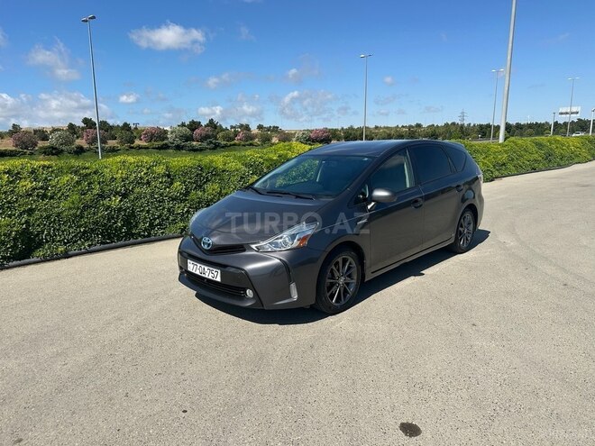 Toyota Prius V 2016, 236,036 km - 1.8 л - Bakı