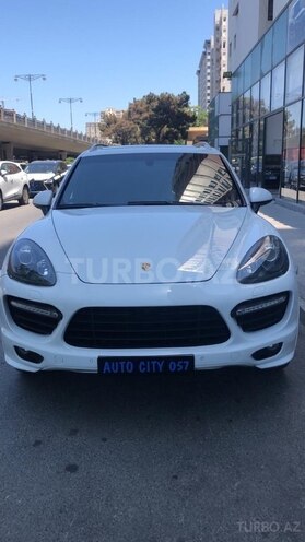Porsche Cayenne GTS 2013, 97,700 km - 4.8 l - Bakı