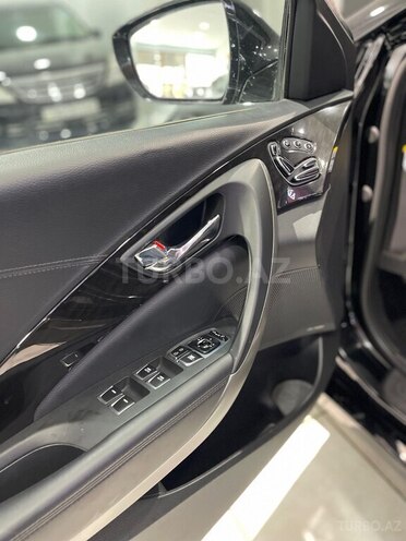 Hyundai Grandeur-14