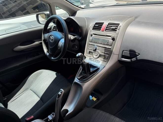 Toyota Auris 2008, 200,000 km - 1.4 l - Bakı