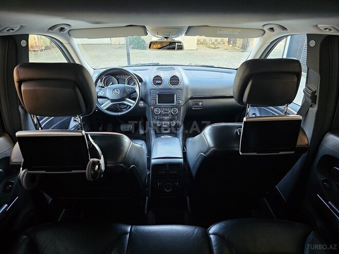 Mercedes GL 500 4MATIC 2011, 217,000 km - 5.5 л - Masallı