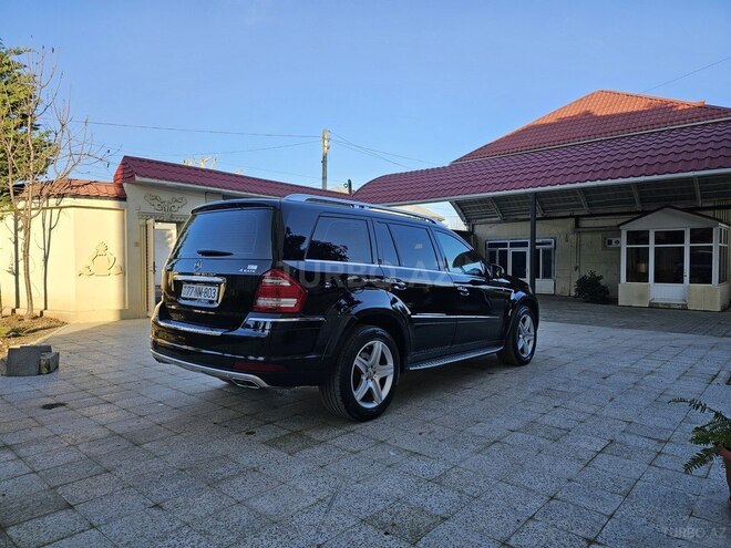 Mercedes GL 500 4MATIC 2011, 217,000 km - 5.5 л - Masallı