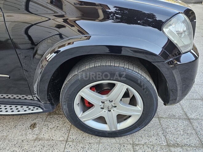 Mercedes GL 500 4MATIC 2011, 217,000 km - 5.5 л - Masallı